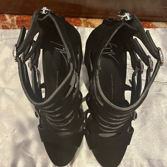 GIUSEPPE ZANOTTI SZ 41 CRYSTAL - Picture 8 of 11